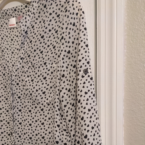 White and Black Blouse Size Small - Picture 4 of 5